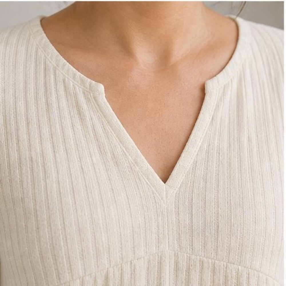 Cream V Neck Top - Picture 4 of 6